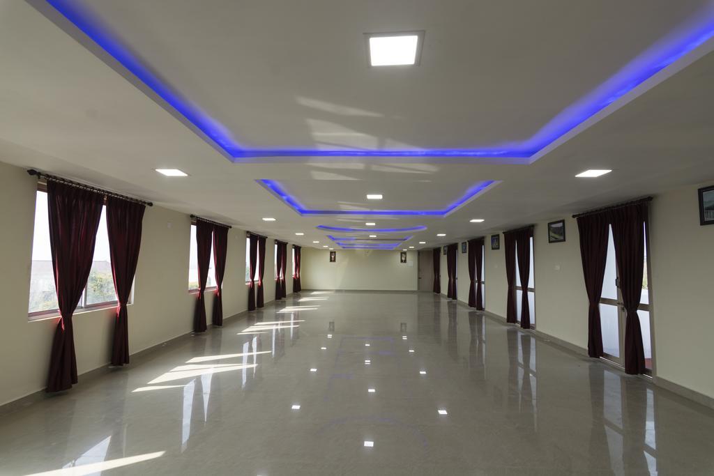 Hotel Ganesh Residency Puducherry Zimmer foto
